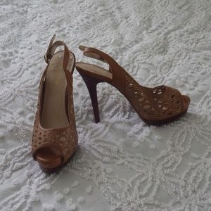 Leather Tan BCBG Hand-stitched High Heels 9 NWT